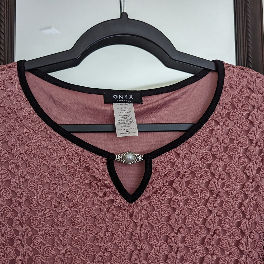 Lace Blouse - Picture 3 of 4